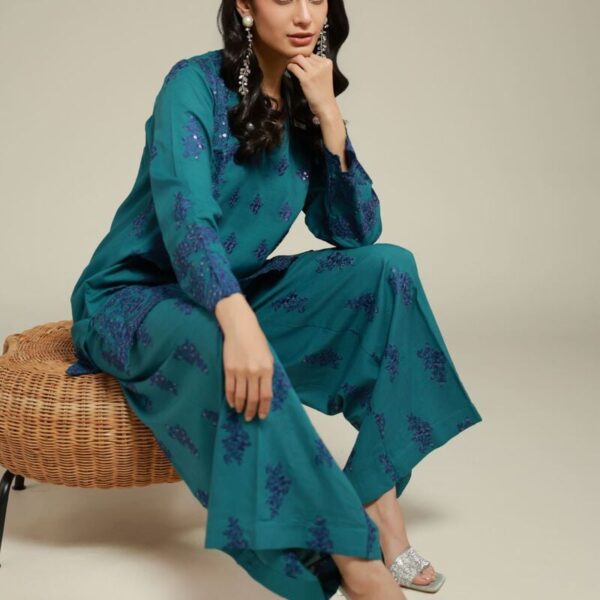 Embroidered | Raw Silk Kurta